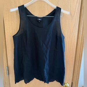 MOSSIMO Black Scalloped Cut Out Detail Bottom Razor Back Sleeveless Blouse Top M